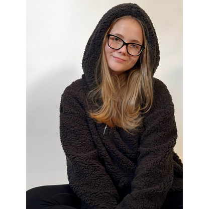 Hello Kitty Fluffy Oversized Hoodie - Black/Černá